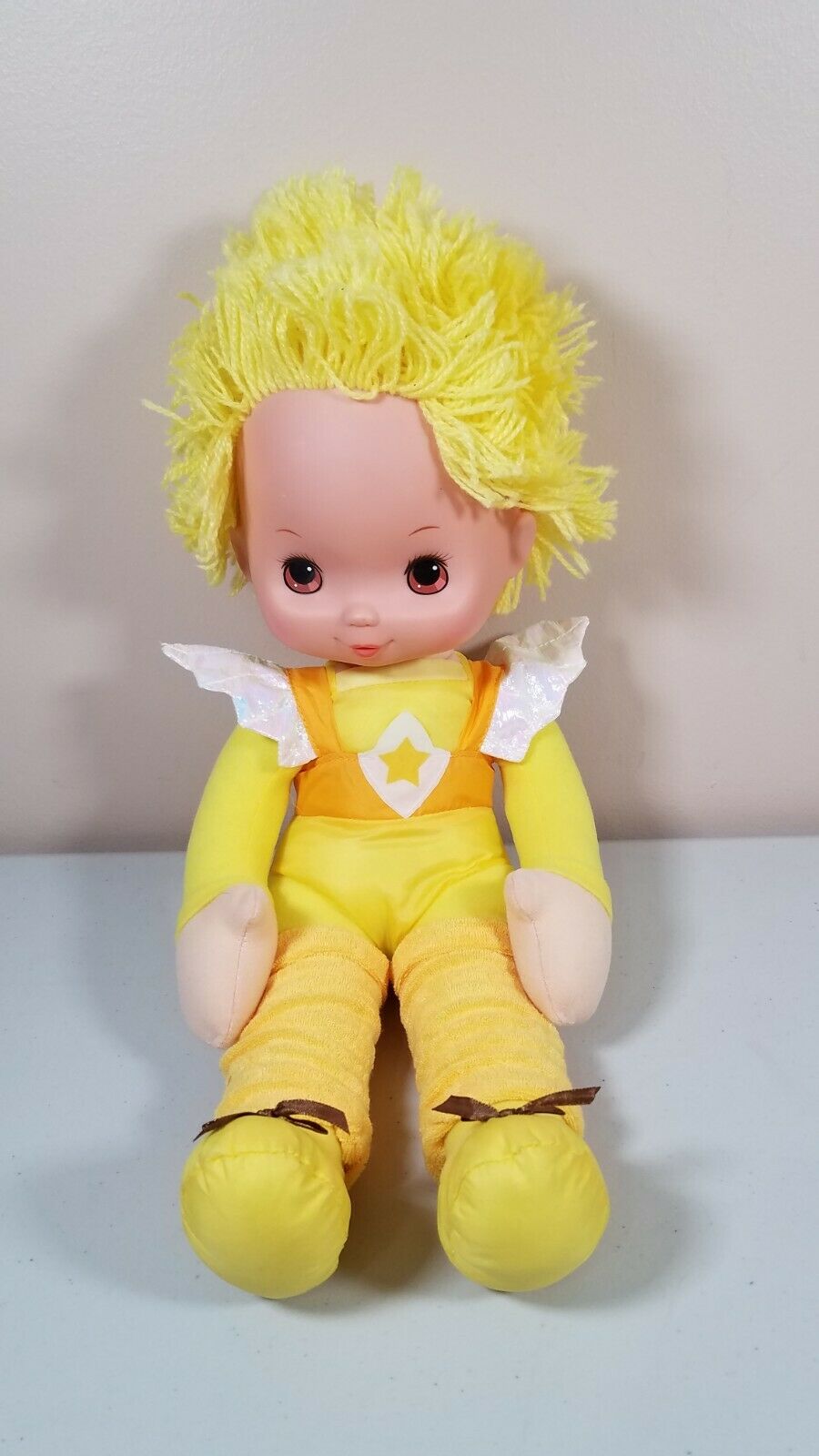 2003 Hallmark Toy Play Canary Yellow Rainbow Brite Doll 17"