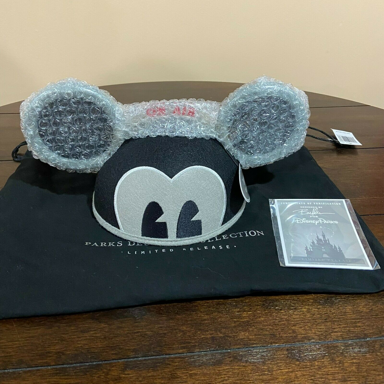 Mickey Mouse Light And Sound Ear Hat - Bret Iwan